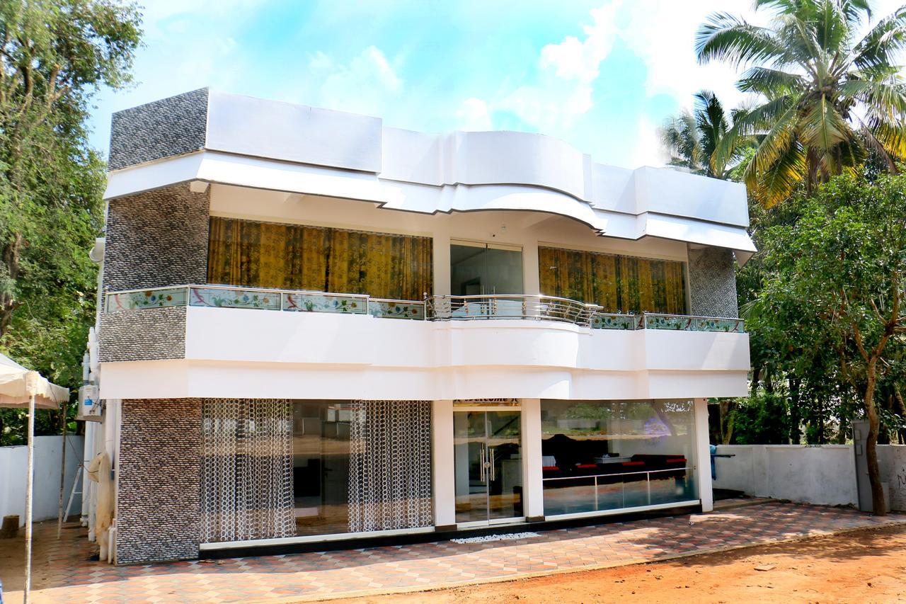 Mugal Beach Resort Alappuzha Екстер'єр фото